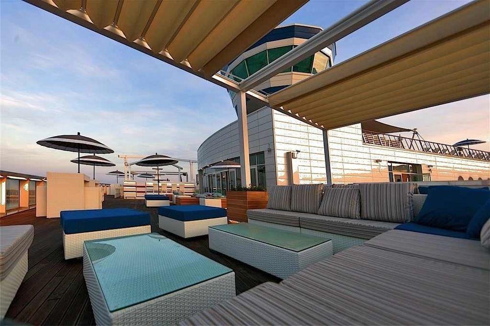 Hotel Yacht Club Marina Di Loano Zewnętrze zdjęcie