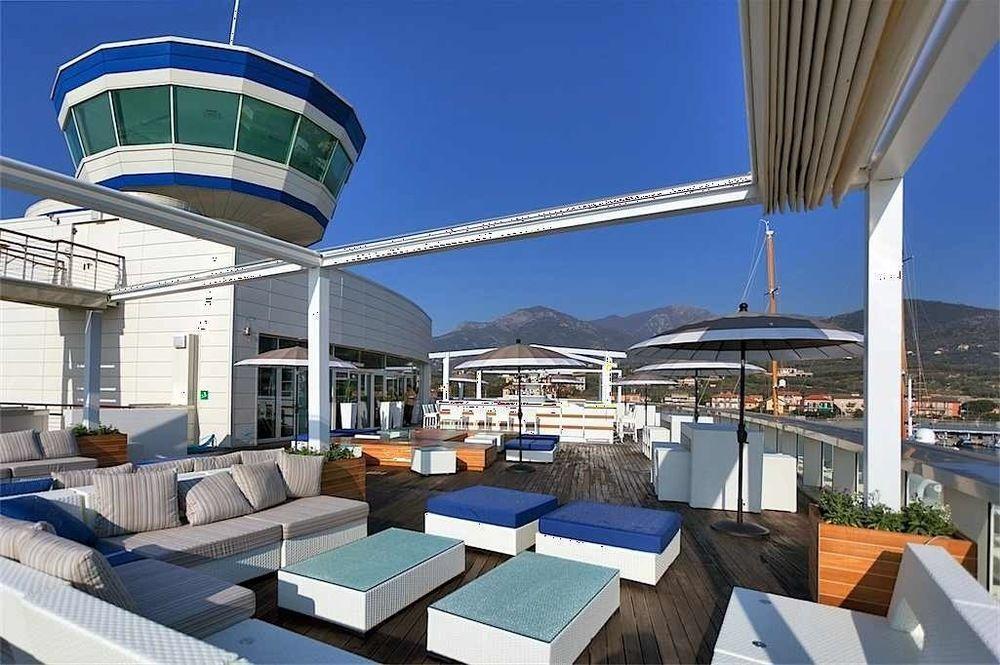 Hotel Yacht Club Marina Di Loano Zewnętrze zdjęcie