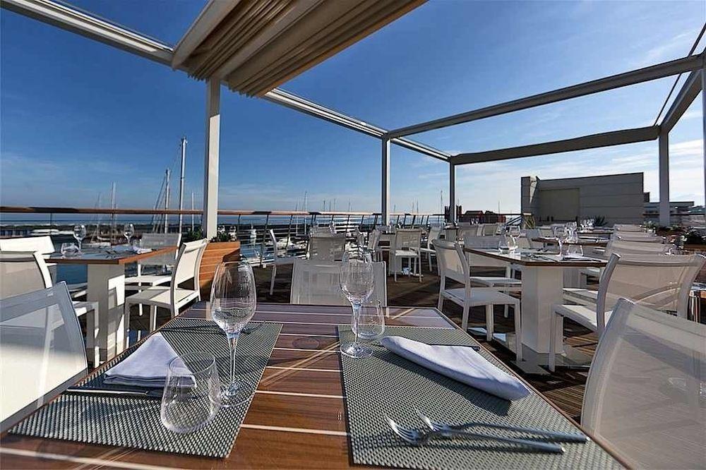 Hotel Yacht Club Marina Di Loano Zewnętrze zdjęcie