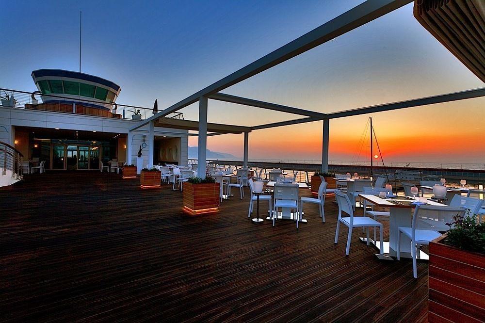 Hotel Yacht Club Marina Di Loano Zewnętrze zdjęcie