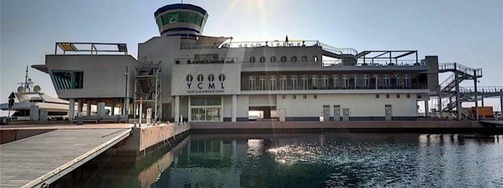 Hotel Yacht Club Marina Di Loano Zewnętrze zdjęcie